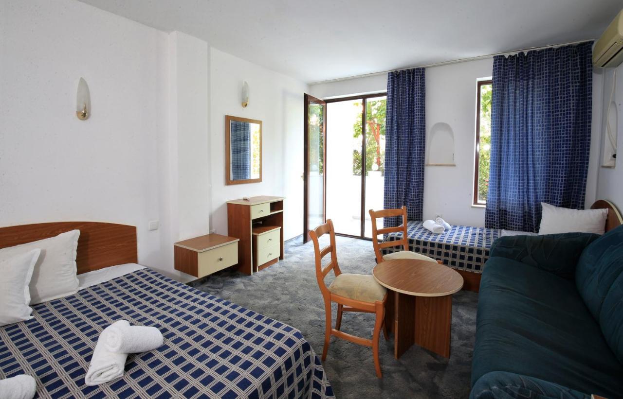 Hotel Corona Sveti Vlas Eksteriør billede