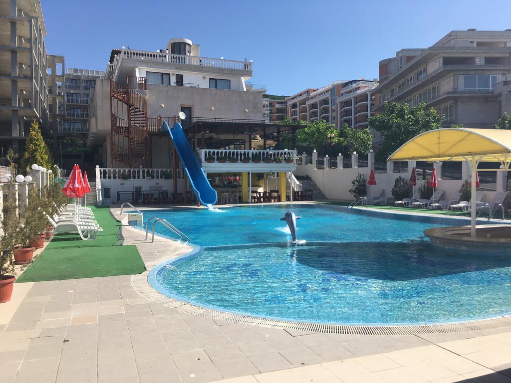 Hotel Corona Sveti Vlas Eksteriør billede