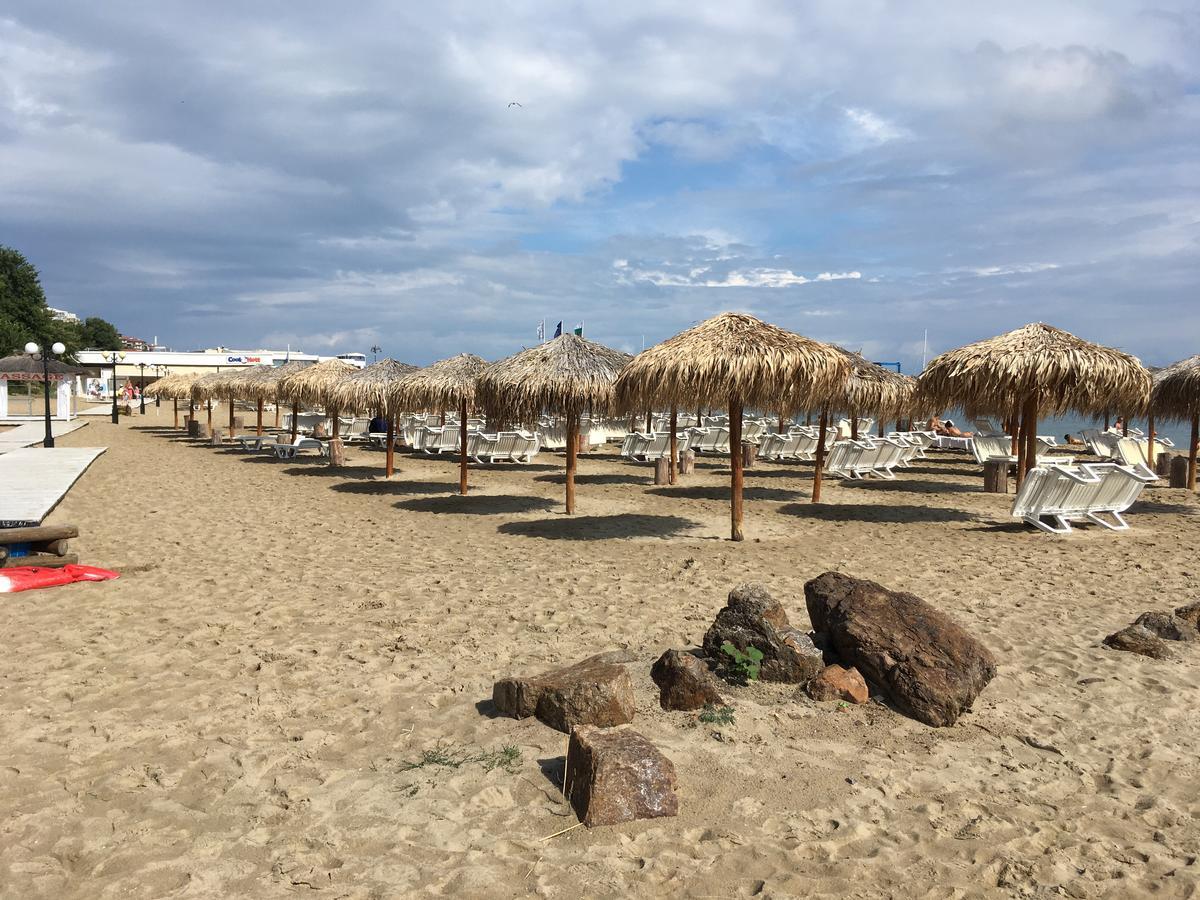 Hotel Corona Sveti Vlas Eksteriør billede