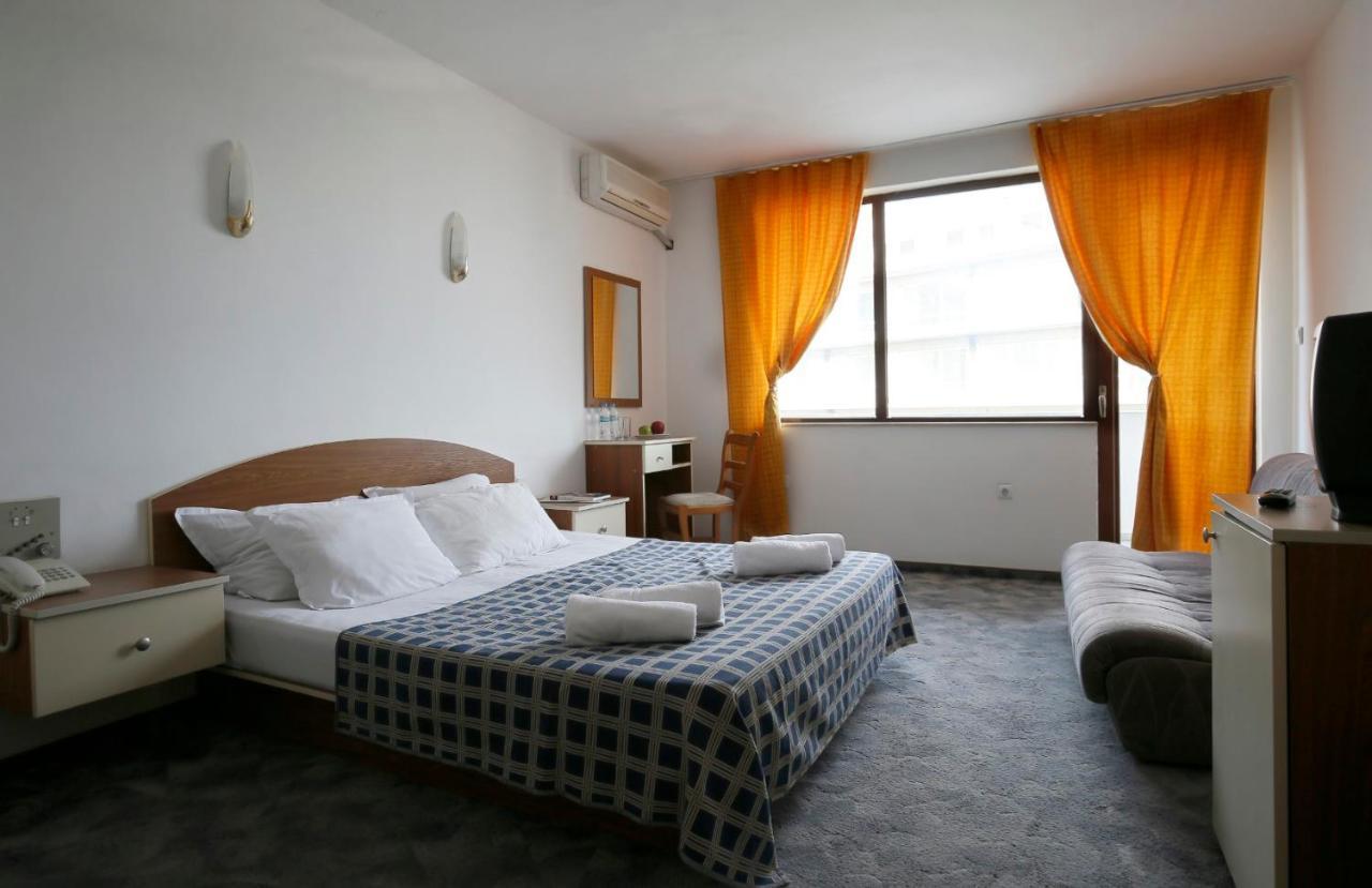 Hotel Corona Sveti Vlas Eksteriør billede